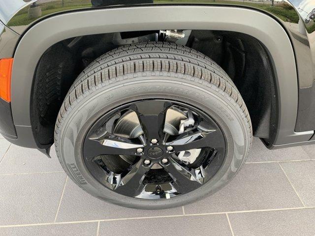 new 2025 Jeep Grand Cherokee L car, priced at $44,237