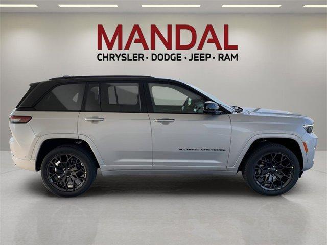 new 2025 Jeep Grand Cherokee car, priced at $59,120