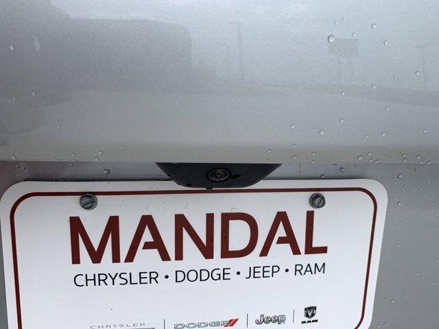 new 2025 Jeep Grand Cherokee car, priced at $43,316