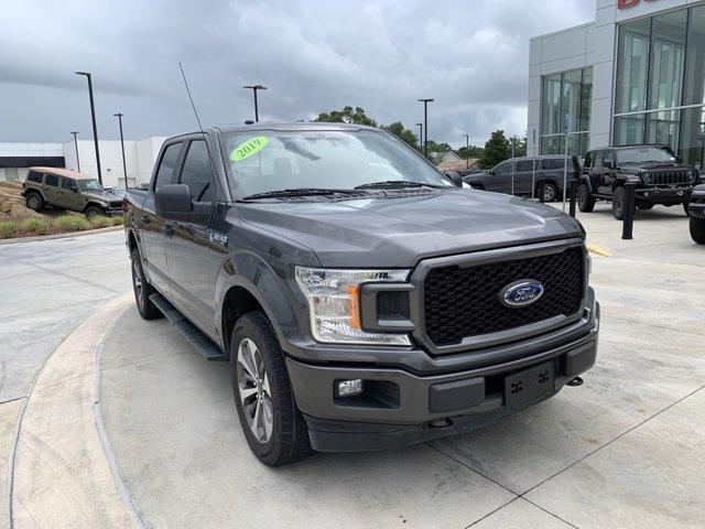 used 2019 Ford F-150 car, priced at $25,400