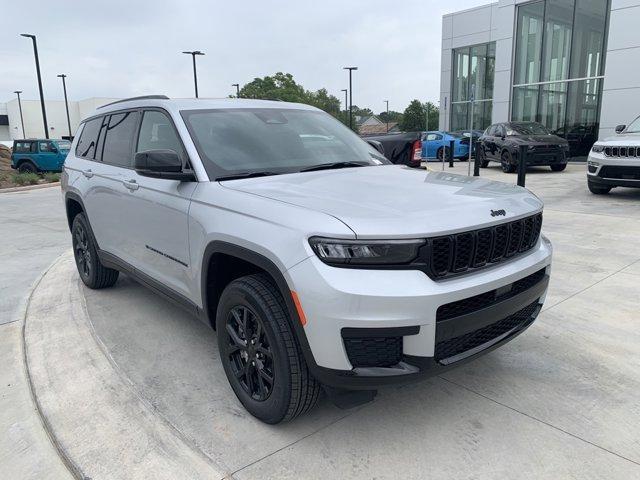 new 2024 Jeep Grand Cherokee L car, priced at $40,644