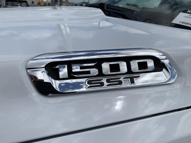 new 2025 Ram 1500 car, priced at $58,925