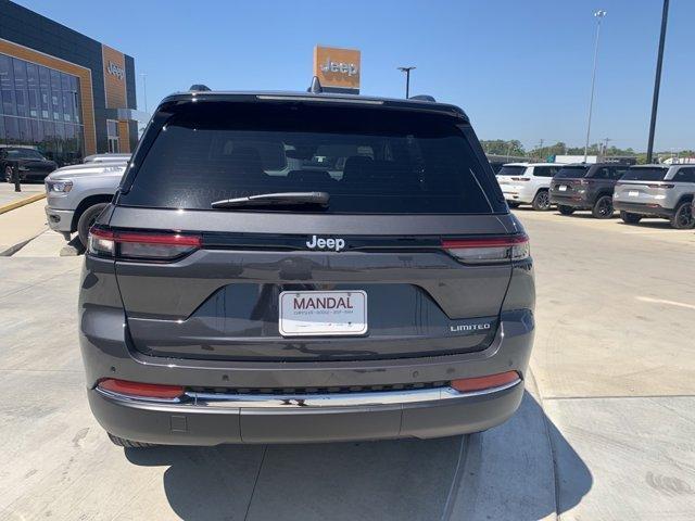 new 2024 Jeep Grand Cherokee car, priced at $44,860