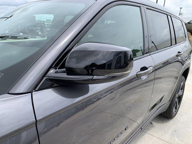new 2025 Jeep Grand Cherokee L car, priced at $49,020