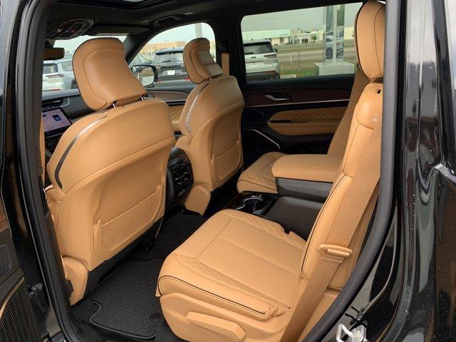 new 2025 Jeep Grand Cherokee L car, priced at $58,438