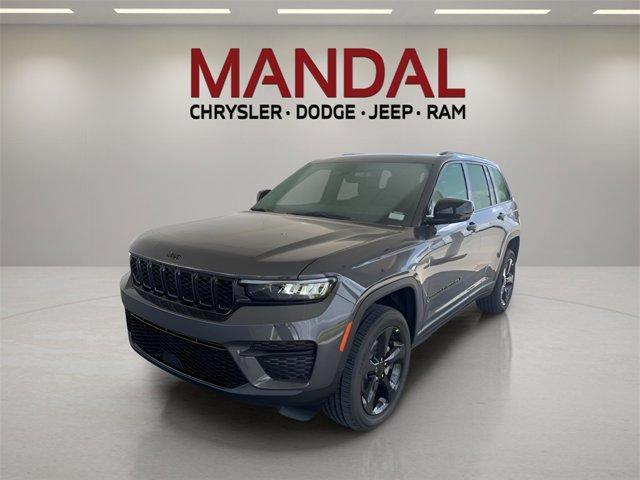 new 2025 Jeep Grand Cherokee car, priced at $40,226
