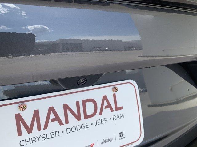 new 2025 Jeep Grand Cherokee car, priced at $40,226