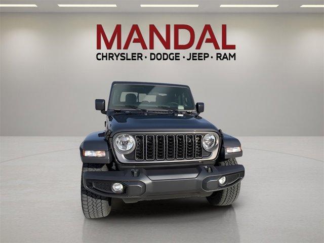 new 2025 Jeep Gladiator car, priced at $39,526