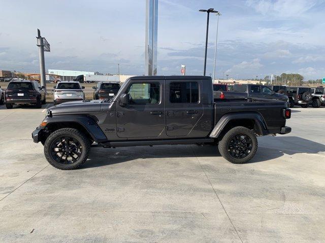 new 2025 Jeep Gladiator car, priced at $40,825