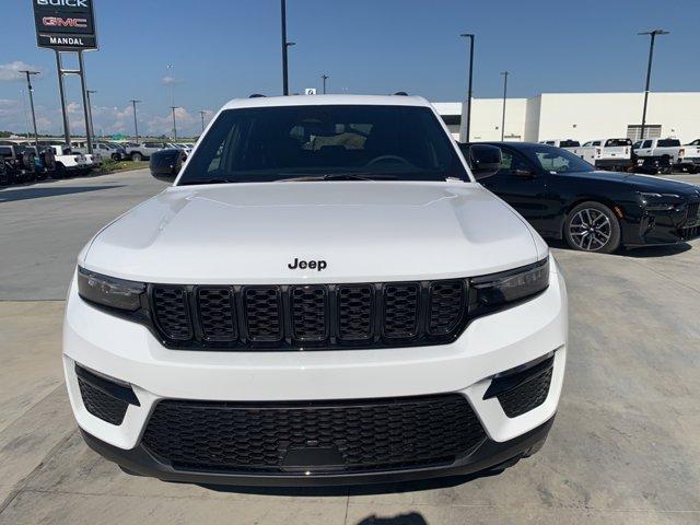 new 2024 Jeep Grand Cherokee car, priced at $51,187