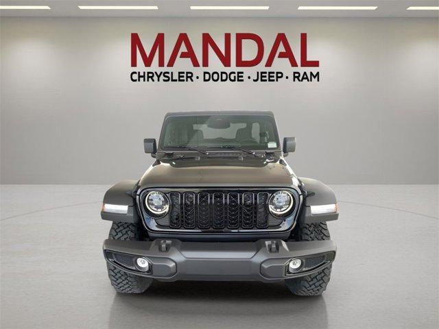 new 2025 Jeep Wrangler car, priced at $40,850