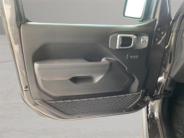 new 2025 Jeep Wrangler car, priced at $40,850