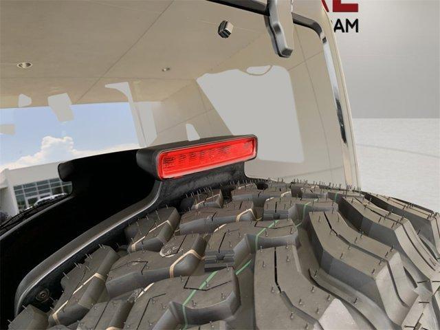 new 2025 Jeep Wrangler car, priced at $51,986