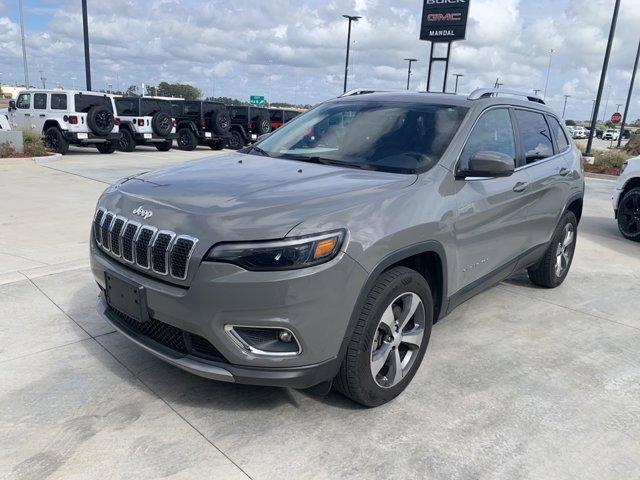 used 2019 Jeep Cherokee car, priced at $18,555