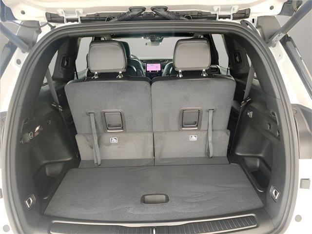 new 2025 Jeep Grand Cherokee L car, priced at $44,717