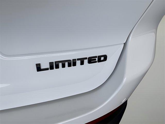 new 2025 Jeep Grand Cherokee L car, priced at $44,147