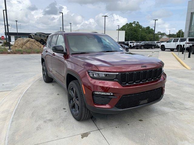 new 2025 Jeep Grand Cherokee car, priced at $44,890