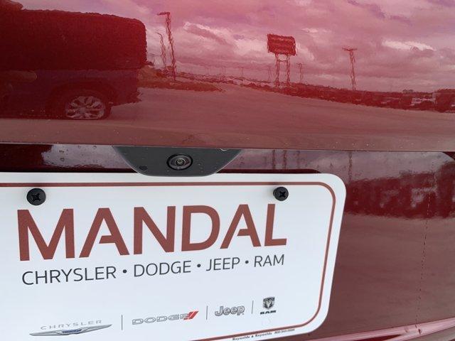 new 2025 Jeep Grand Cherokee car, priced at $44,890