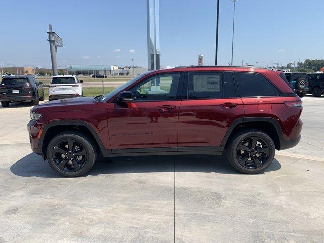 new 2024 Jeep Grand Cherokee car, priced at $40,675