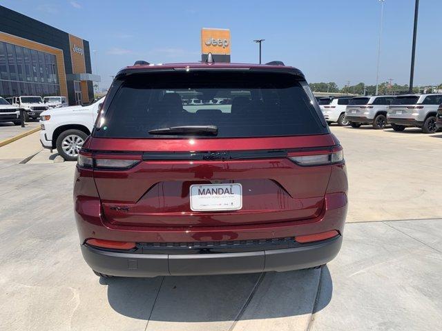 new 2024 Jeep Grand Cherokee car, priced at $40,675