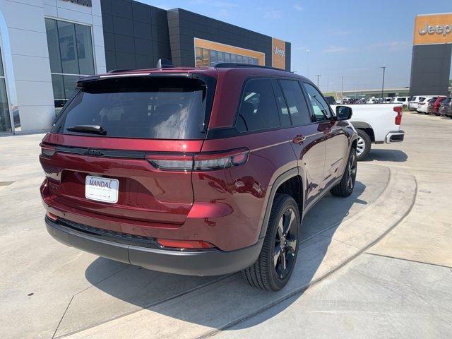 new 2024 Jeep Grand Cherokee car, priced at $40,675