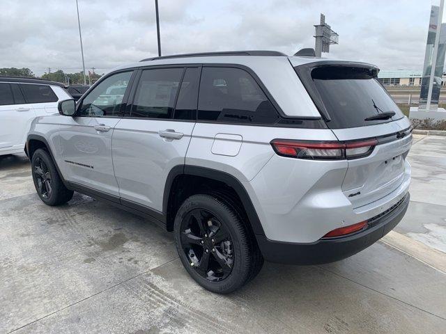 new 2024 Jeep Grand Cherokee car, priced at $41,541