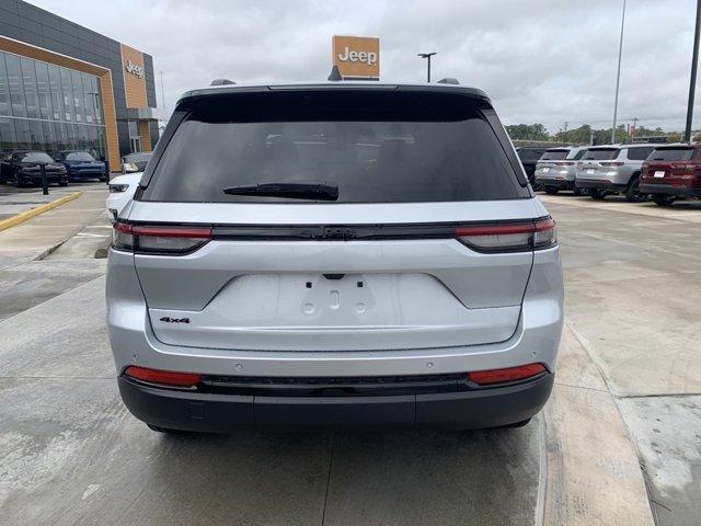 new 2024 Jeep Grand Cherokee car, priced at $41,541