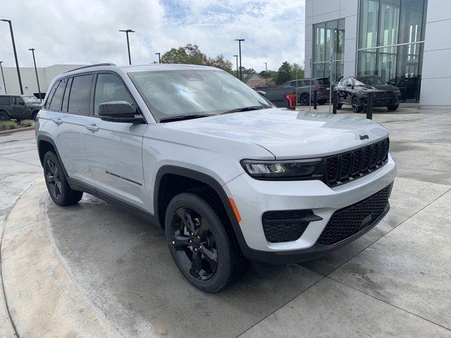 new 2024 Jeep Grand Cherokee car, priced at $41,541