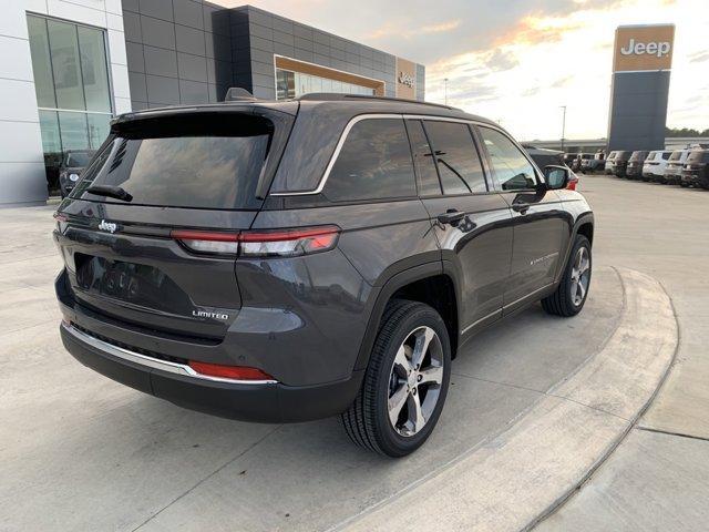 new 2024 Jeep Grand Cherokee car, priced at $42,352