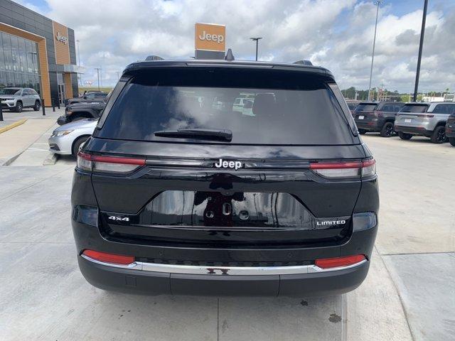 new 2024 Jeep Grand Cherokee car, priced at $40,146