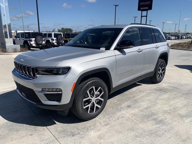 new 2024 Jeep Grand Cherokee car, priced at $38,568