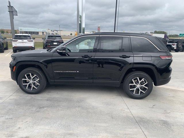 new 2024 Jeep Grand Cherokee car, priced at $42,113