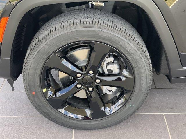 new 2025 Jeep Grand Cherokee L car, priced at $46,712