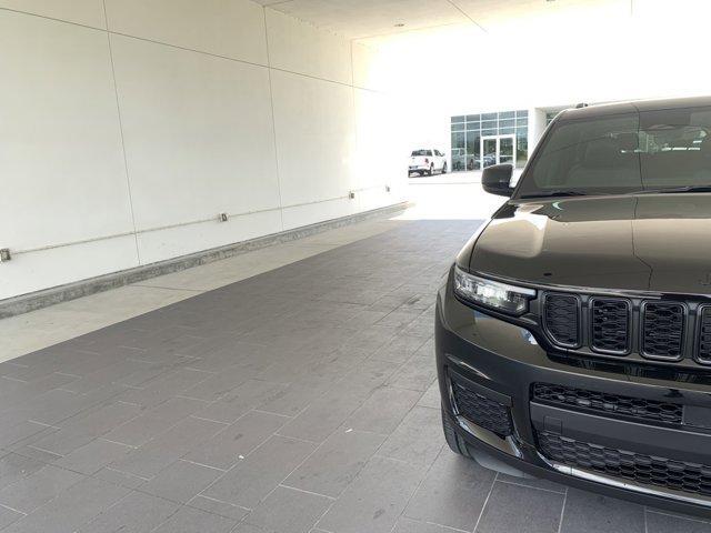 new 2025 Jeep Grand Cherokee L car, priced at $46,712