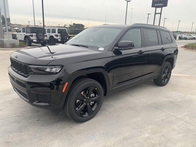 new 2024 Jeep Grand Cherokee L car, priced at $40,675