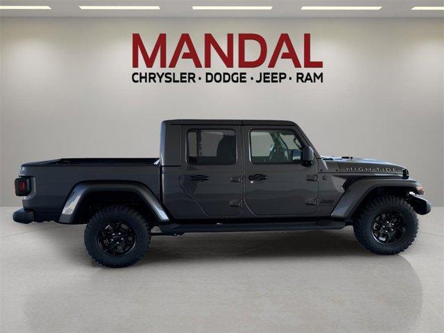 new 2025 Jeep Gladiator car, priced at $47,675