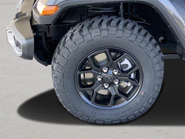 new 2025 Jeep Gladiator car, priced at $47,675