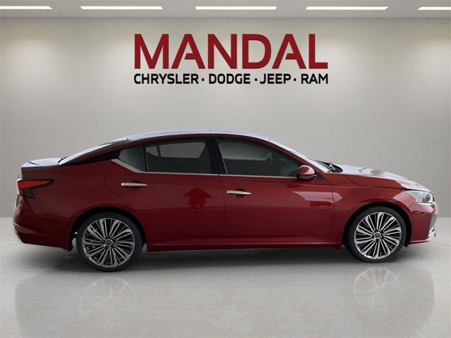 used 2023 Nissan Altima car, priced at $22,700
