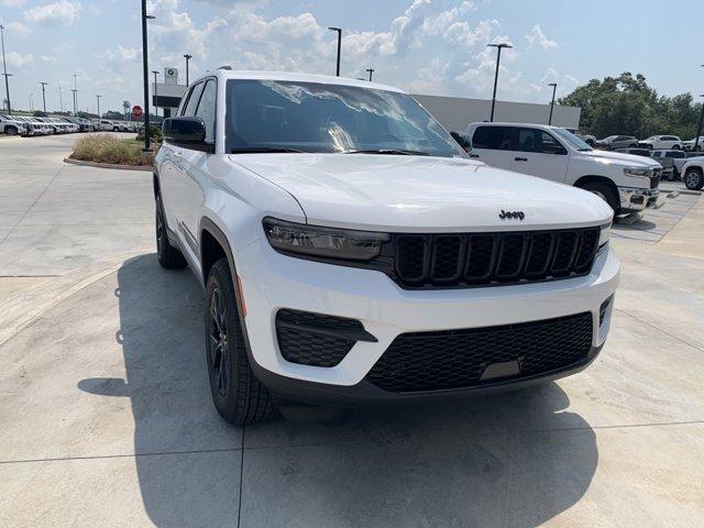 new 2024 Jeep Grand Cherokee car, priced at $37,326