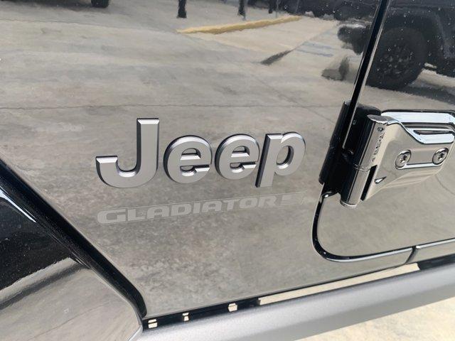 new 2025 Jeep Gladiator car, priced at $38,820