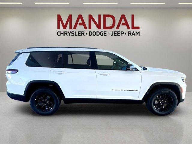 new 2025 Jeep Grand Cherokee L car, priced at $38,485