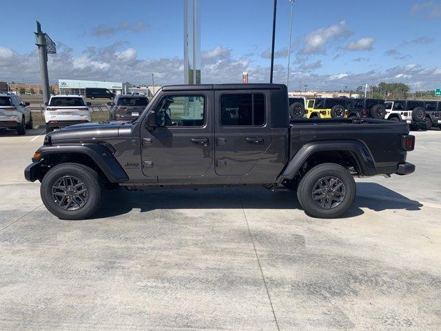 new 2024 Jeep Gladiator car, priced at $42,860