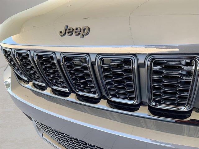 new 2025 Jeep Grand Cherokee car, priced at $42,360