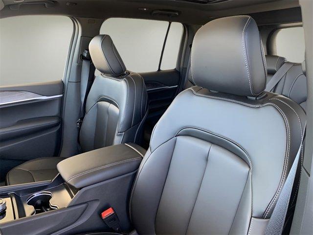 new 2025 Jeep Grand Cherokee car, priced at $42,360