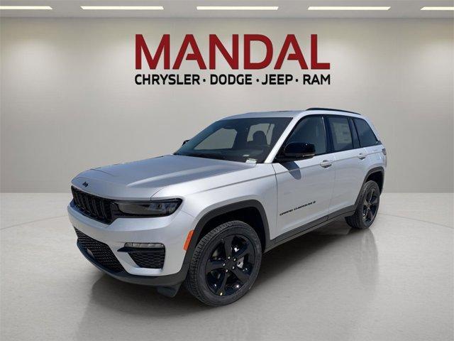 new 2024 Jeep Grand Cherokee car, priced at $41,935