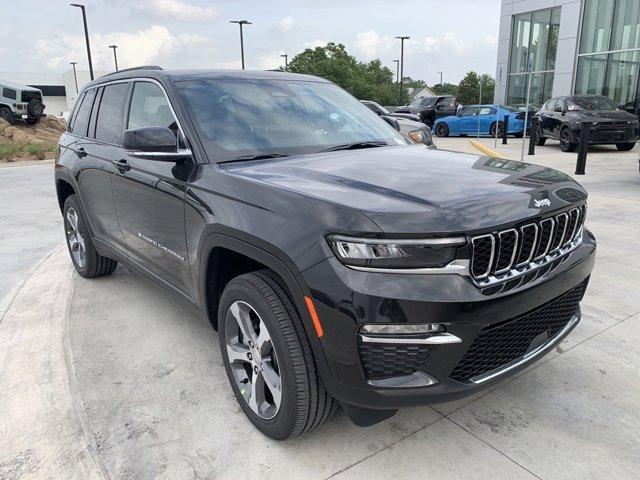 new 2024 Jeep Grand Cherokee car, priced at $41,852