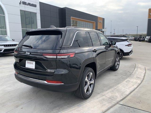 new 2024 Jeep Grand Cherokee car, priced at $41,852