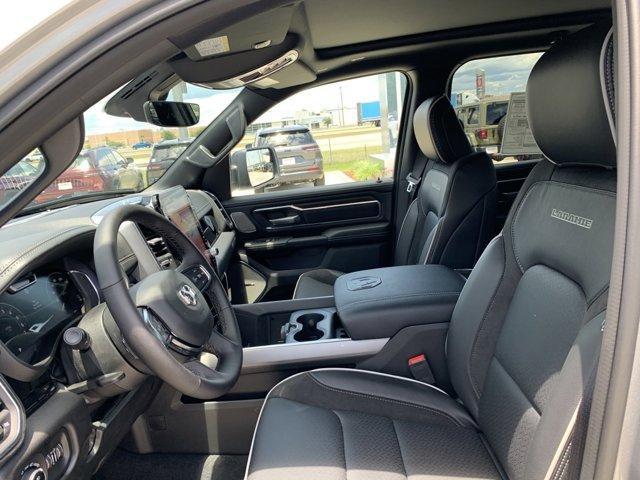 new 2025 Ram 1500 car, priced at $61,611