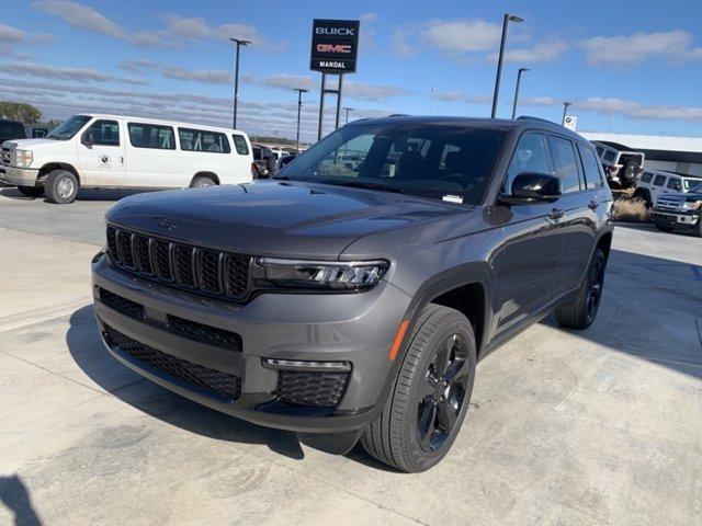 new 2025 Jeep Grand Cherokee L car, priced at $46,541