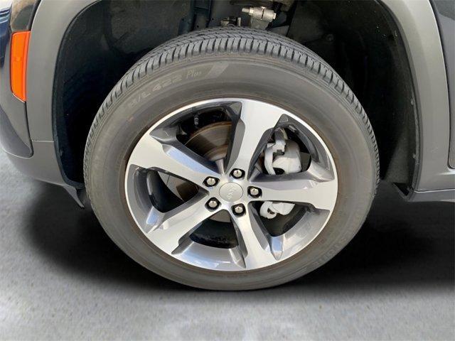 used 2024 Jeep Grand Cherokee car, priced at $35,300